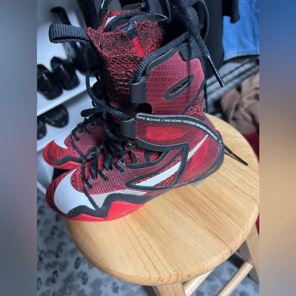 Nike Hyper boxing sneakers